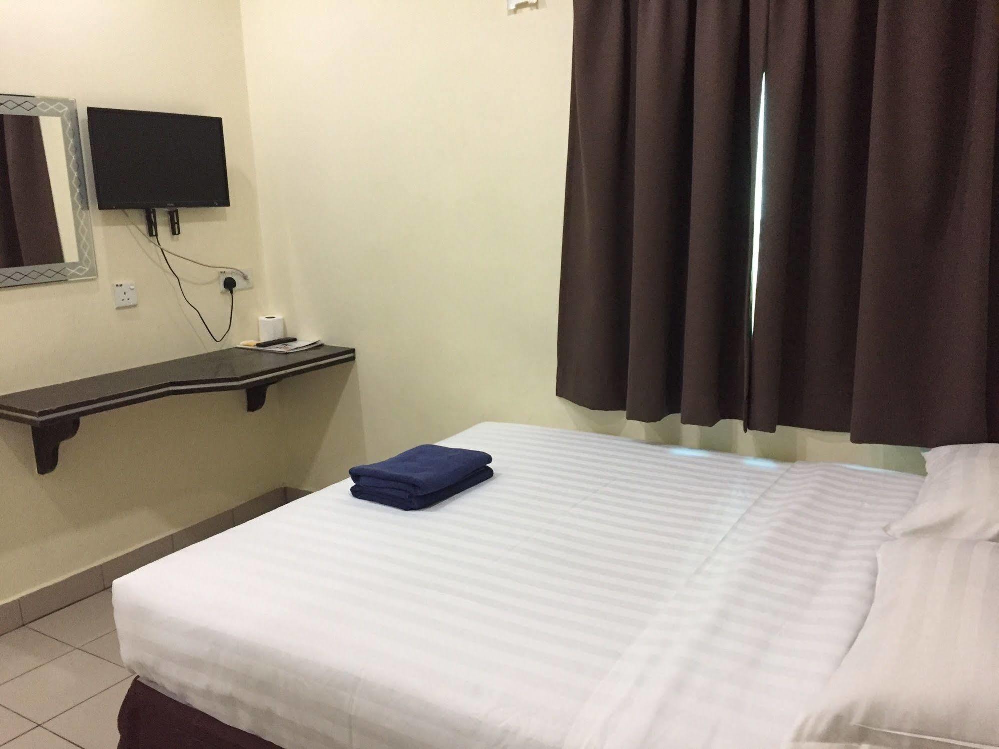 旅游者酒店 亞庇 外观 照片